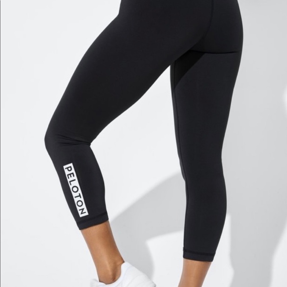 DYI PELOTON 7/8 leggings size XS